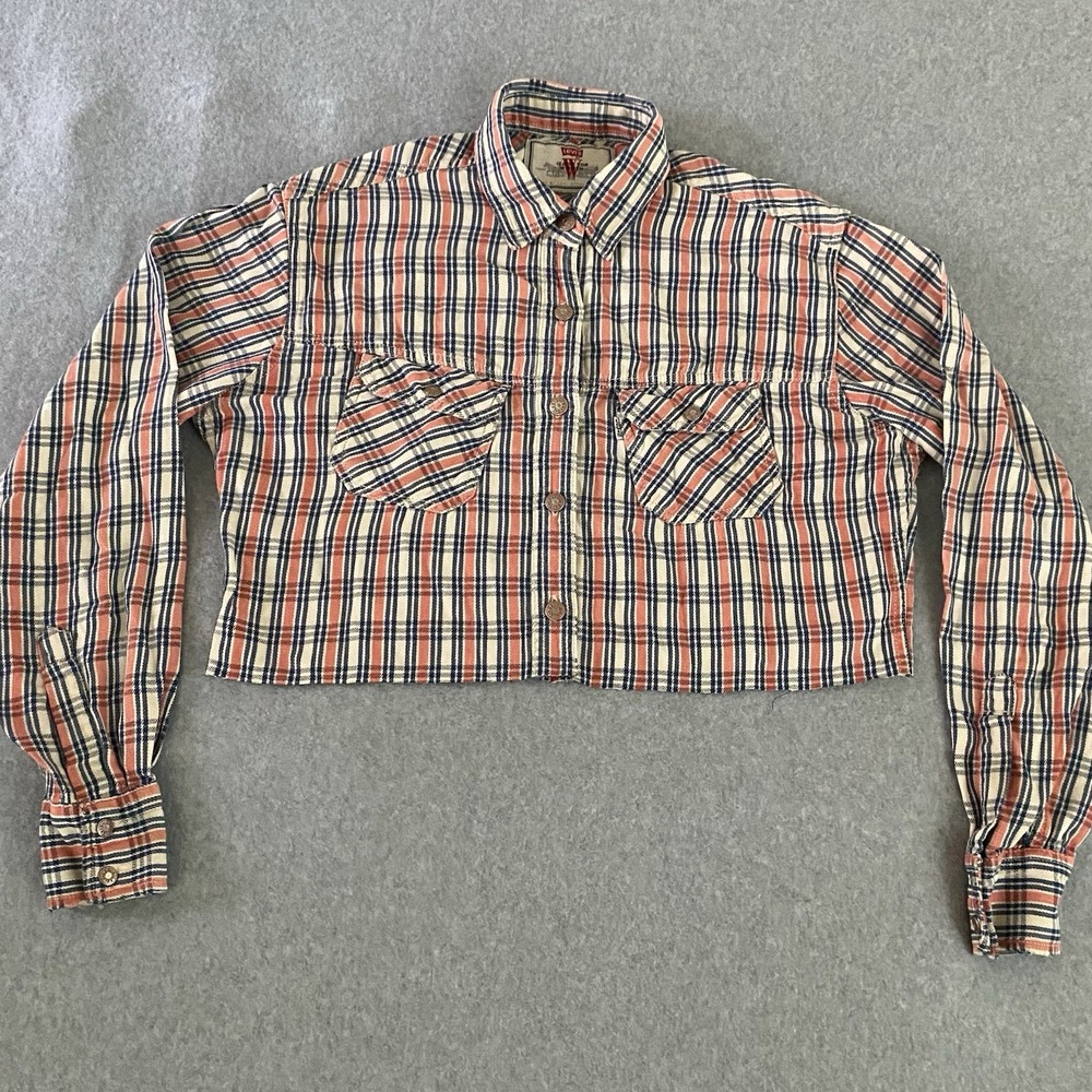 Levi's Crop Western Shirt Women's Medium Plaid Pink Cowboy Stretch Distressed - Picture 1 of 13